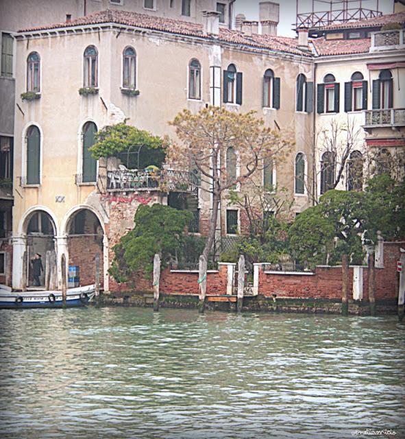 Près de la Ca'Favretto et ses alentours...