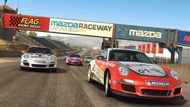 Real Racing 3, la référence des jeux de courses signée EA sur iPhone et iPAD....