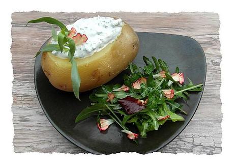 Pommes de terre farcies à la lyonnaise. SAM_1080.jpg