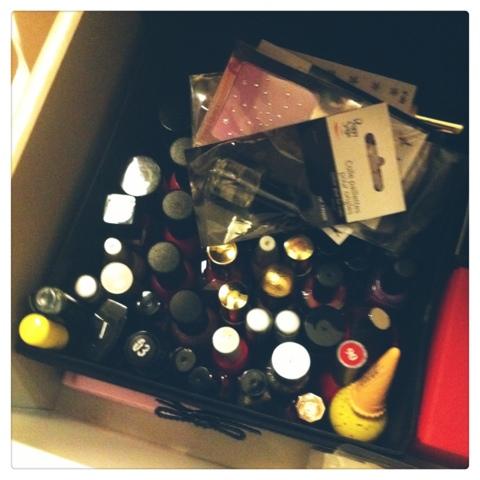 Comment je range mes vernis? [Défi du lundi]