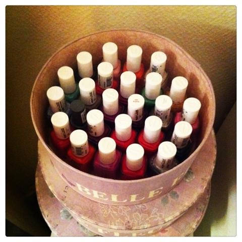 Comment je range mes vernis? [Défi du lundi]