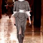 La collection McQueen par Sarah Burton, enceinte !