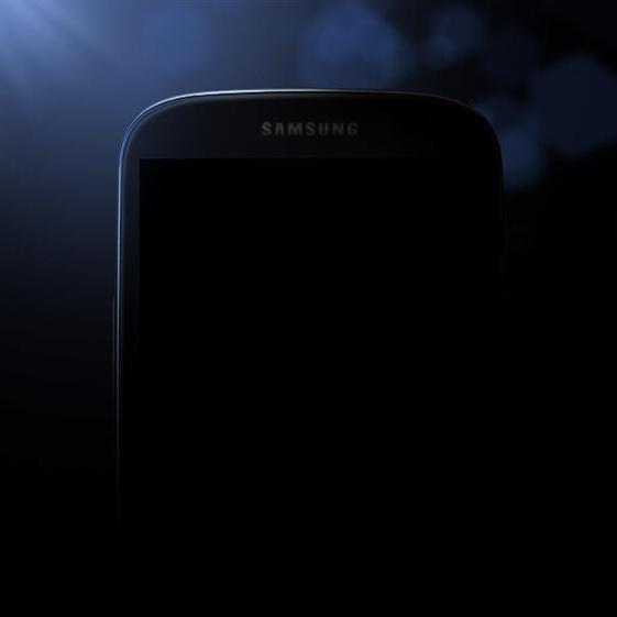 La première VRAIE photo du Samsung Galaxy S4...