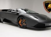 Pendant temps, Lamborghini pète feu…