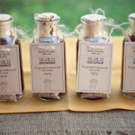 Escort cards gourmandes - Photo Emily Steffen Photography Love’n gift et la carterie de table