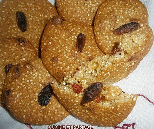 COOKIES-AU-QUINO-ET-BAIES-DE-GOJI.jpg