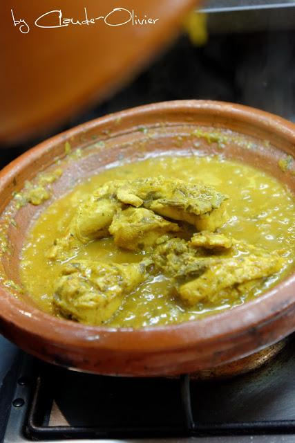 Un petit goût du Maroc: Tajine de poulet au citron confit