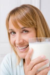 CANCER du SEIN: Préférer les produits laitiers allégés, réduit de moitié le risque de décès – The Journal of the National Cancer Institute