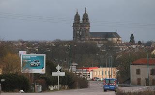 On the road again (incognito, enytre N**** et L********)