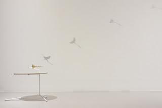 bureau monocomplex oiseau bronze design