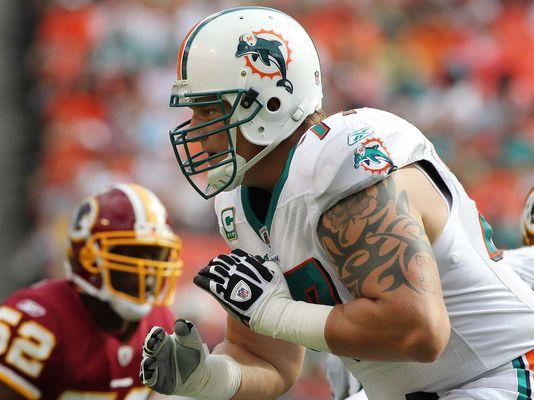 Jake Long choisit finalement les Rams