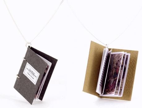 #244 Les mots sont des cadeaux (concours inside) Lot-collier-laura-des-villes-la-belle-au-bois-dormant