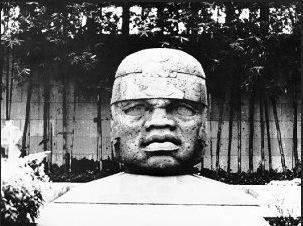 QUI A VRAIMENT DECOUVERT LES AMERIQUES ? CERTAINS DISENT QUE DES NOIRS ETAIENT LA AVANT COLOMB QUI A VRAIMENT DECOUVERT LES AMERIQUES ? CERTAINS DISENT QUE DES NOIRS ETAIENT LA AVANT COLOMB - têtes pré-colombiennes d'inspiration africaine