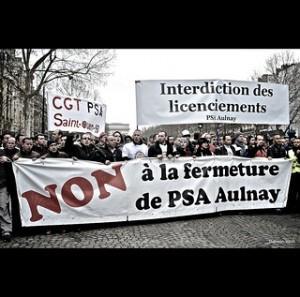 Manifestation des salariés de PSA avenue de la Grande Armée le 18 mars