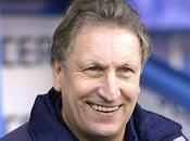 Leeds Warnock départ
