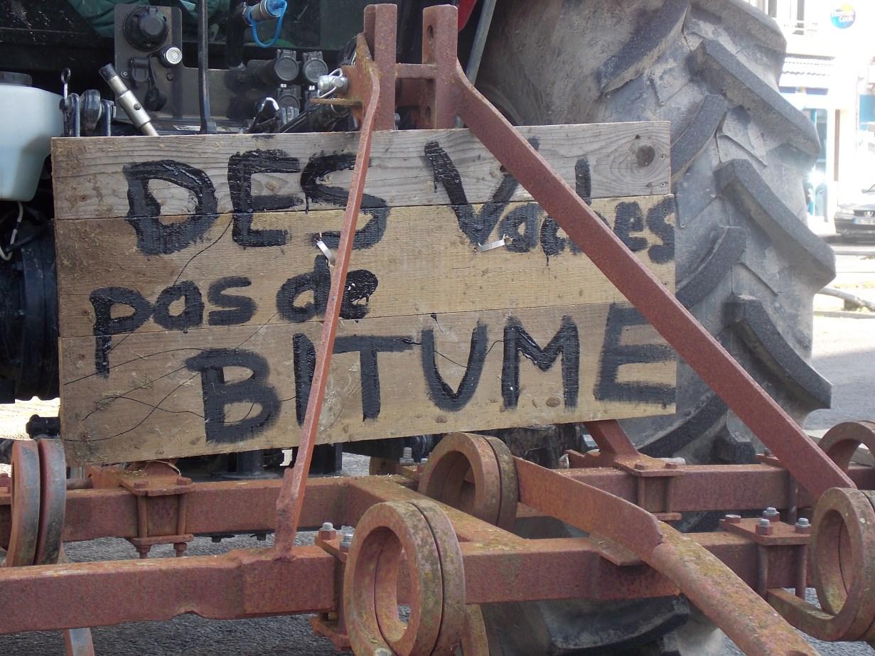 aux marches du palais