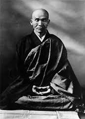 Faut-il fermer les yeux ou les garder ouvert ?