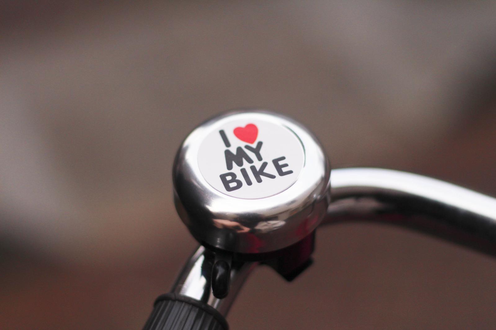 Image and video hosting by TinyPic