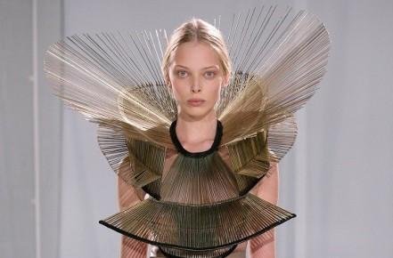 IRIS VAN HERPEN