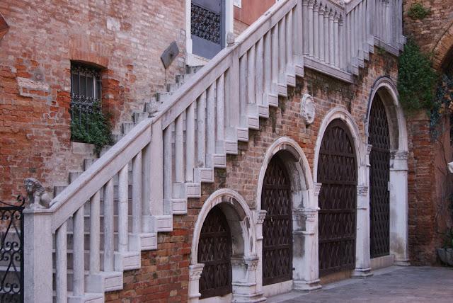 La légende de la corte Remer