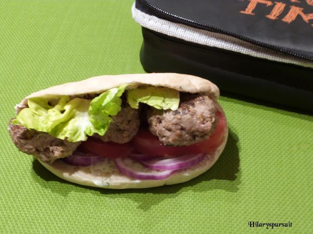 Sandwich pita aux boulettes / Meatballs pita sandwich