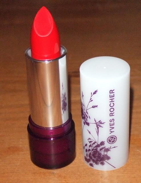 Rouge à lèvres Luminelle d'Yves Rocher, de la couleur à petit prix!!!