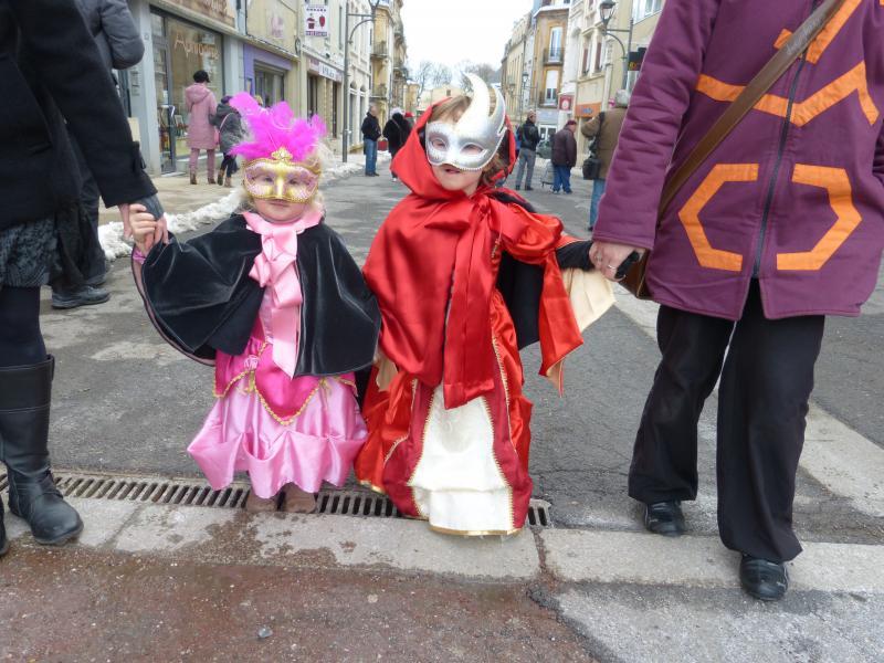 LONGWY(54)-Carnaval Vénitien(II)-Des Masques et des Costumes