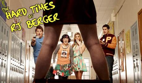 KOUKOU, TU VEUX VOIR MA BITE ?