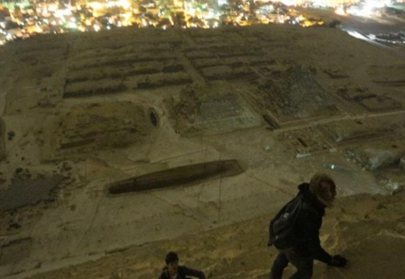 PANORAMA DU HAUT DE LA GRANDE PYRAMIDE OU PYRAMIDE DE KHEOPS