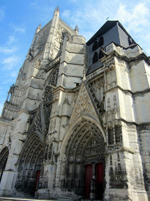 Dans la ville de...?