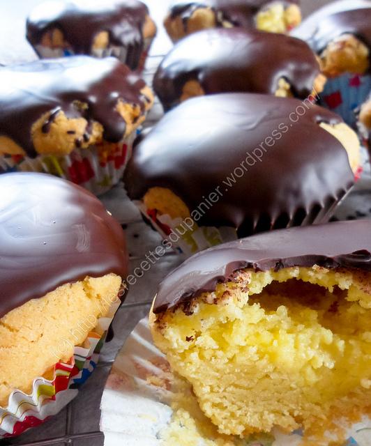Cupcakes chocolat et crème anglaise / Boston Cream Cupcake