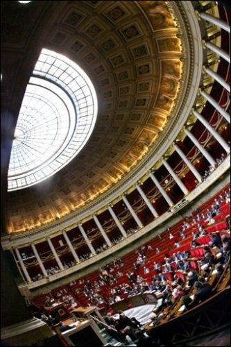 Élus : un début de transparence n'occultera pas l'opacité des affaires