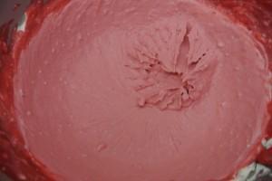 Mousse de framboises au mascarpone, ajoutez le jus de framboises Mousse de framboises au mascarpone, ajoutez le jus de framboises