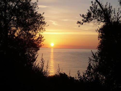 Lever de soleil - Corse - Canella