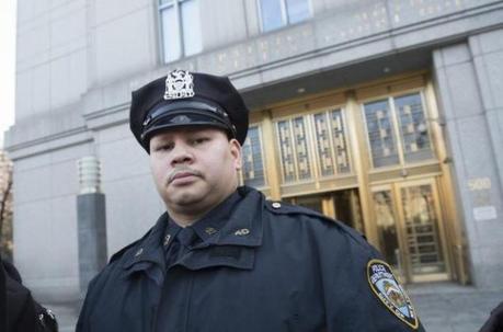 RACISTE LA POLICE ? UN OFFICIER ENREGISRE SON SUPERIEUR LUI DISANT D'INCARCERER PLUS DE NOIRS