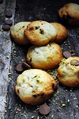 Et si on cuisinait ensemble à Maurecourt ??? Et des cookies chococaramel et j'yfoud'tout en attendant le 7 avril…