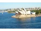 Deux journalistes Monde envoyés l'étranger chaque semestre