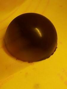 Coque au chocolat, démoulez les coques