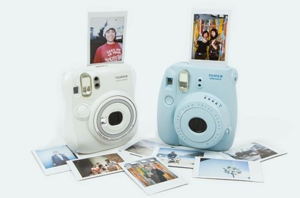 FUJIFILM Mini instax