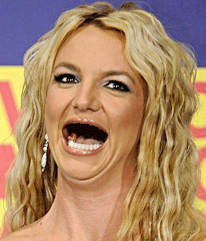 Britney spears without teeth - sans dents