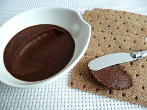 tartinade diététique chocolat praliné à l'inuline et avec Stimulance (sans sucre et sans beurre) P1000043