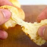 PÃO DE QUEIJO, le petit pain au fromage brésilien