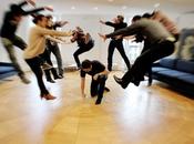 Après Harlem Shake, faites Kamehameha bureau