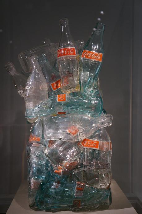 Exposition murano fragile musée maillol compression César Coca Cola verre