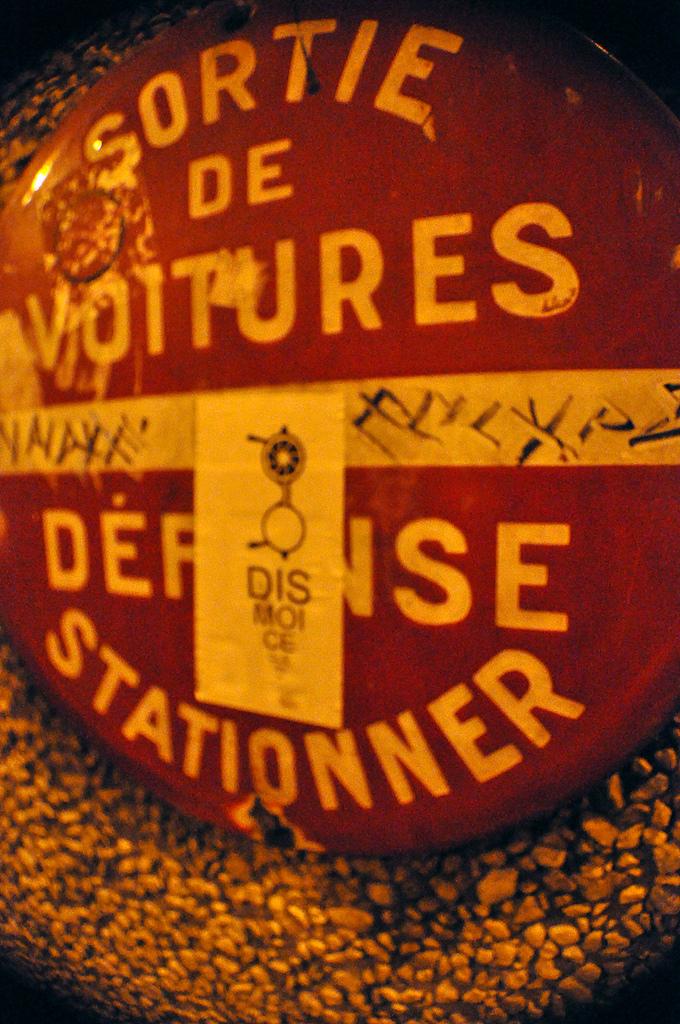 Dis Moi Ce Que Tu... 1