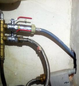 rénovation plomberie avec mise en de vannes facilement accessibles