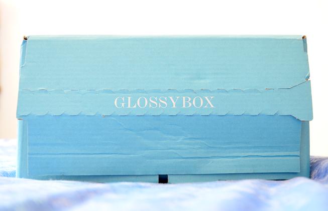 Glossybox-les-essentiels-2eme-edition (2)