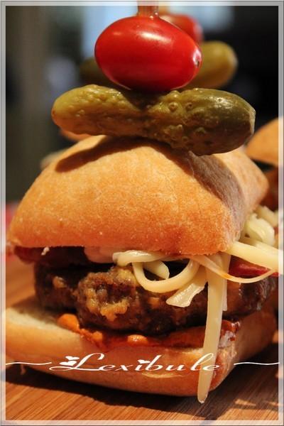 ~Mini-burger, double fromage et bacon~