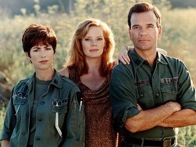 China-Beach-Dana-Delany-Marg-Helgenberger