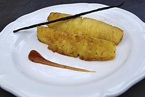 ananas_rôtis_ananas rôtis_caramel_plancha_dessert leger_fruits_dessert chaud_chaud-froid_exotique_dessert